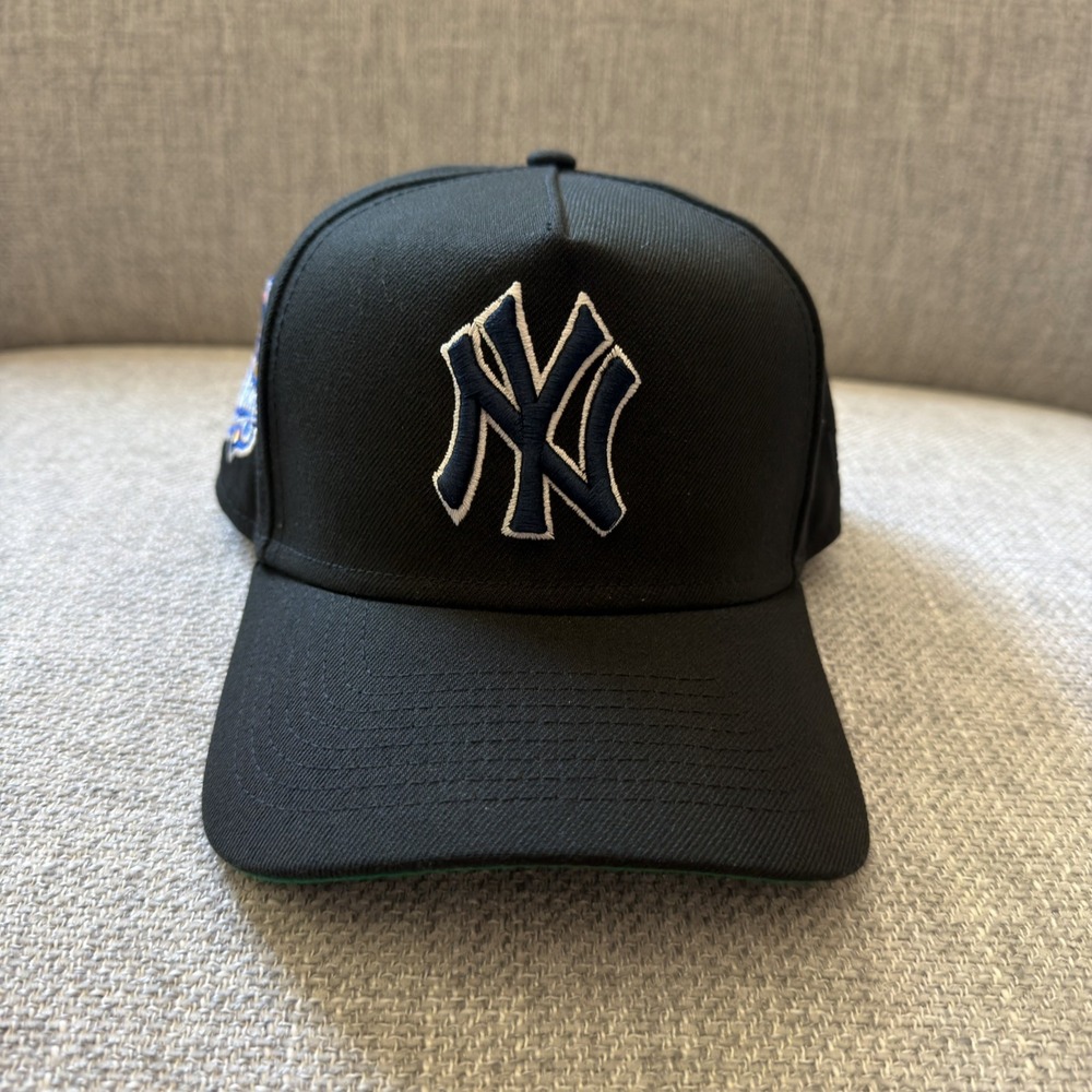 New York Yankees MLB New Era 9FORTY A Frame Black 1999 World Series Patch